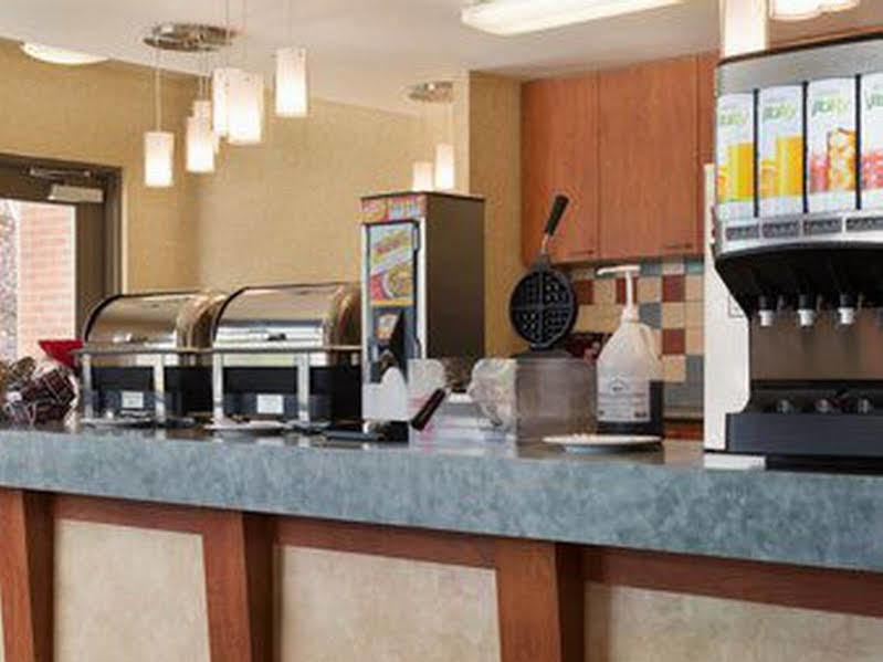 Ramada By Wyndham Nanaimo Ξενοδοχείο Εξωτερικό φωτογραφία